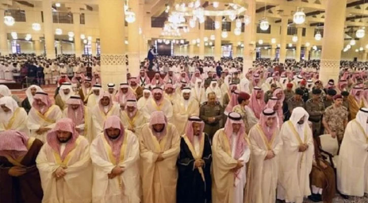 সৌদিসহ ১১ দেশে আজ ঈদ, মিসরসহ ১৪টিতে কাল